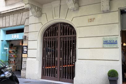 Foto de CONSULTORIA EMPRESARIAL Y LEGAL BCN 2012, S.L.