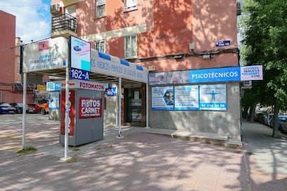 Foto de RENUEVA TU CARNET