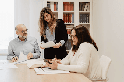 Foto de R&R Asesores | Asesoría Fiscal y Contable en Valencia