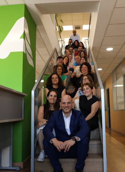 Foto de Asetra | Asesoría y Gestoría en Villaverde, Madrid - Contable, Fiscal, laboral y jurídico para empresas y autónomos.